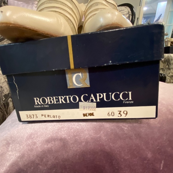 CREAM SHOES - Picture 2 of 6